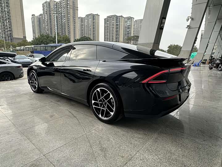 Фото 9 - XPeng F57