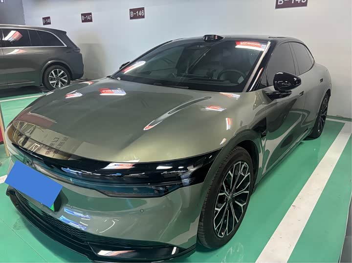 Фото 3 - Zeekr 007