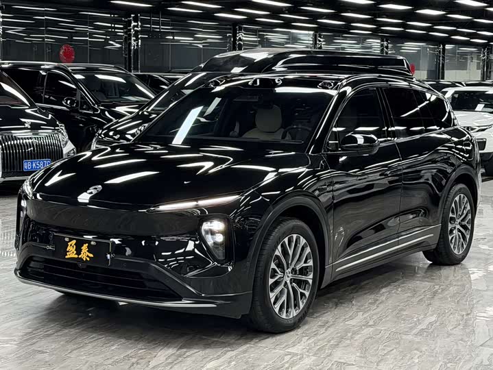 Фото 1 - Nio ES6