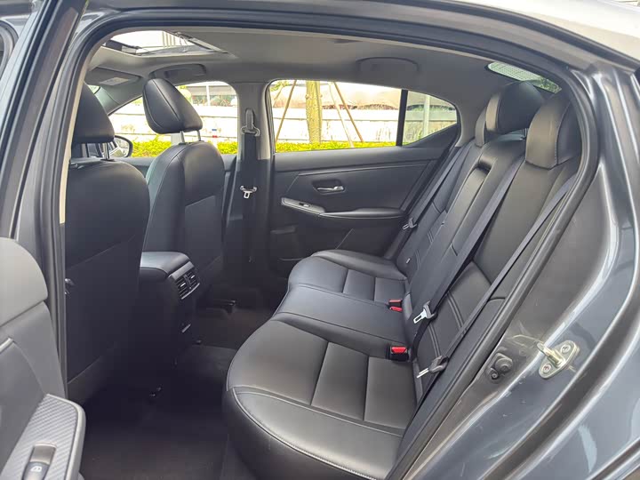 Фото 8 - Nissan Sylphy