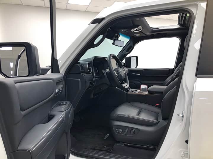 Фото 9 - Toyota Prado