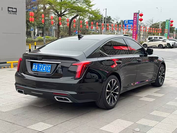 Photo 8 - Cadillac CT5