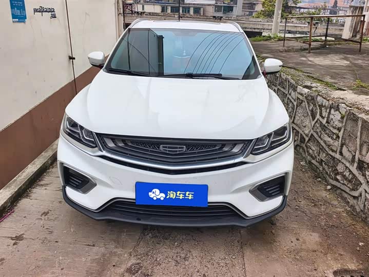 Фото 2 - Geely Coolray