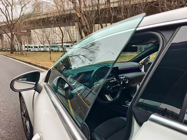 Фото 8 - Mercedes-Benz CLA-Class