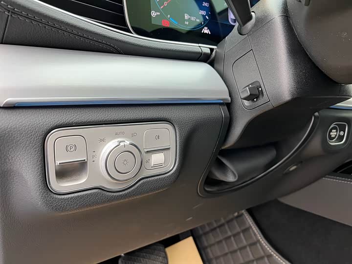 Photo 6 - Mercedes-Benz GLE-Class Coupe