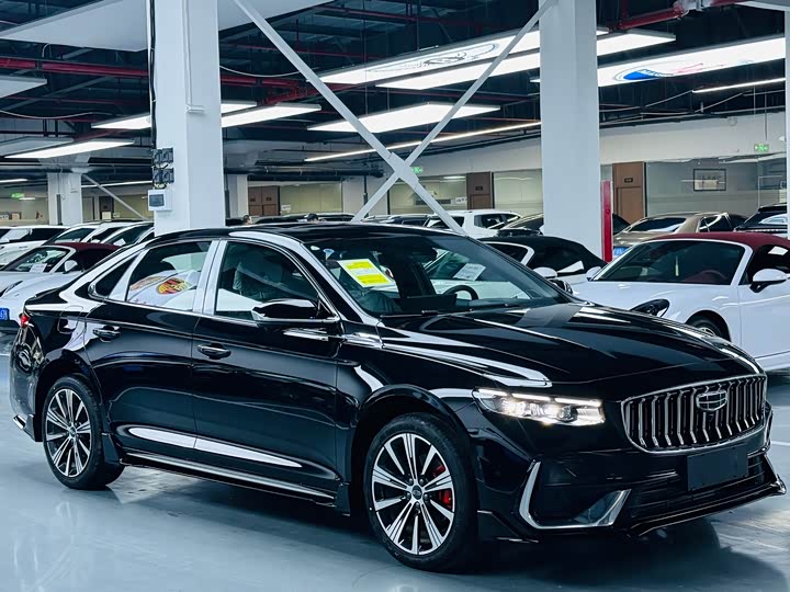 Фото 3 - Geely Preface