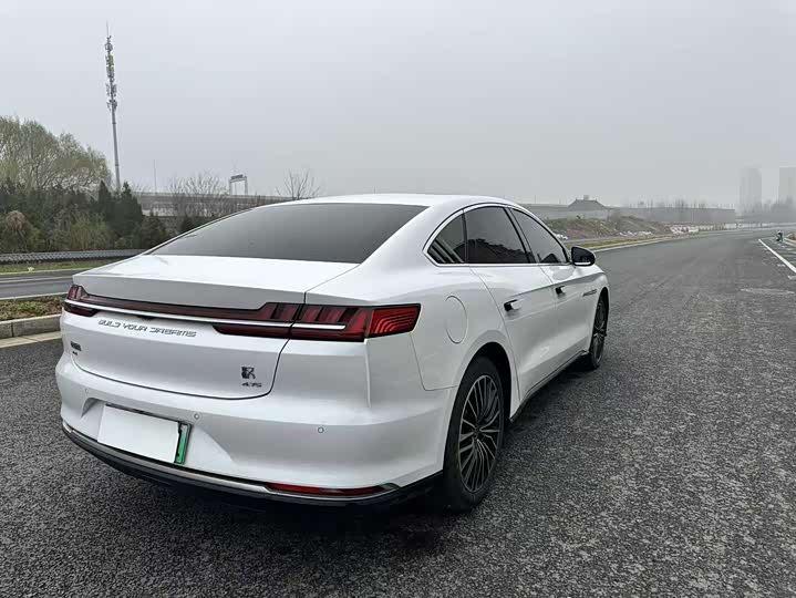 Фото 7 - BYD Han