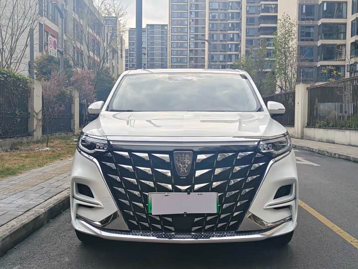 Фото 4 - Roewe iMax 8 EV