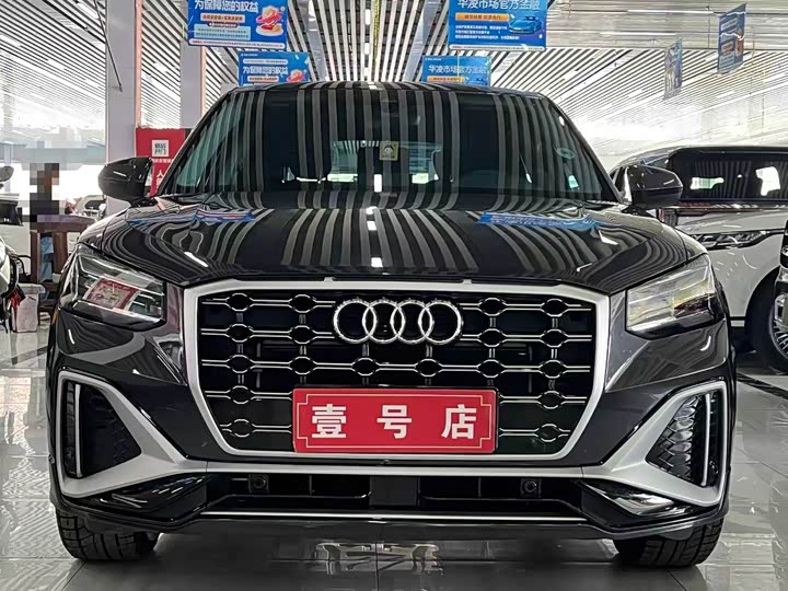 Фото 2 - Audi Q2L