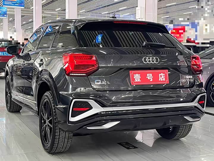 Фото 6 - Audi Q2L
