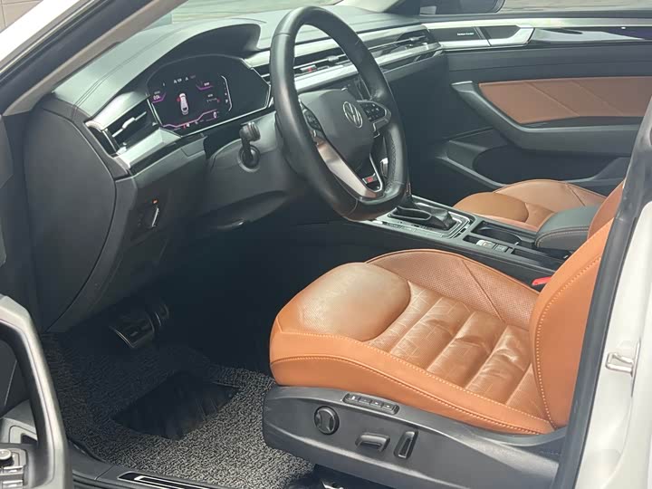 Фото 4 - Volkswagen CC