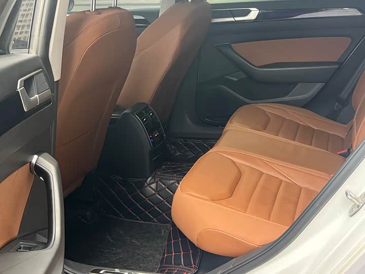 Фото 5 - Volkswagen CC