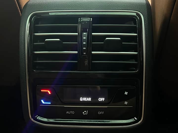 Фото 9 - Volkswagen CC