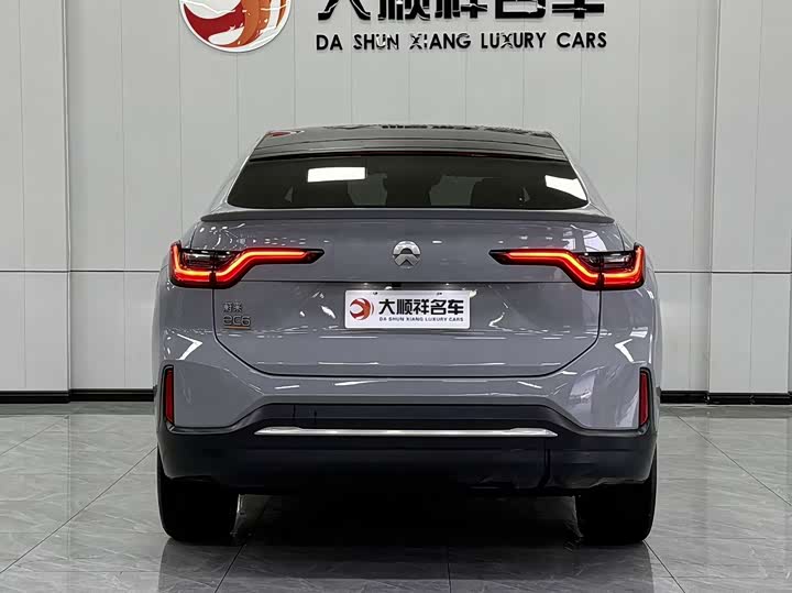 Фото 4 - Nio EC6