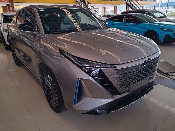 Фото 2 - Changan Oshan Z6