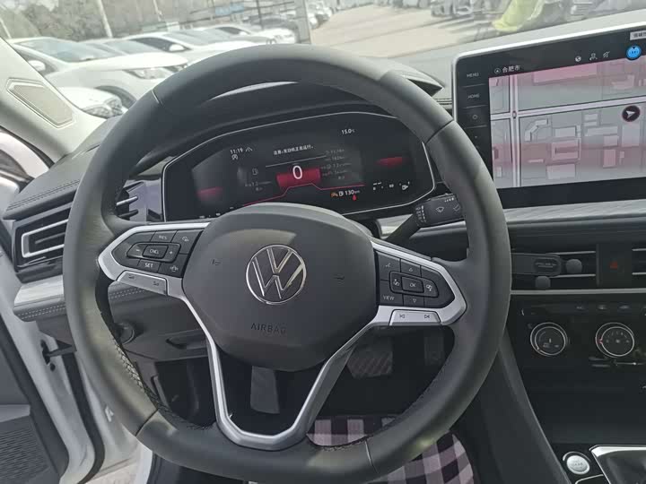 Фото 7 - Volkswagen Sagitar L