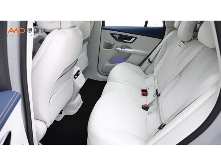 Фото 7 - Mercedes-Benz EQE SUV