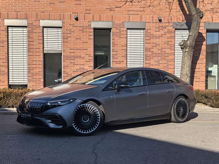 Фото 1 - Mercedes-Benz EQS AMG