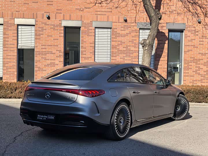 Фото 5 - Mercedes-Benz EQS AMG