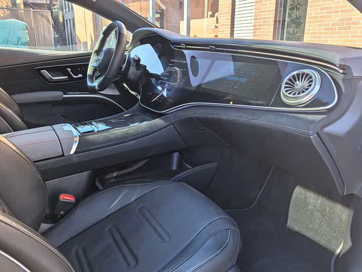 Фото 8 - Mercedes-Benz EQS AMG