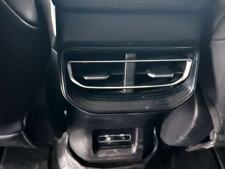 Фото 3 - XPeng P5