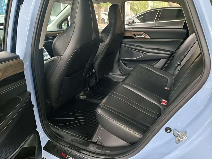 Фото 4 - XPeng P5