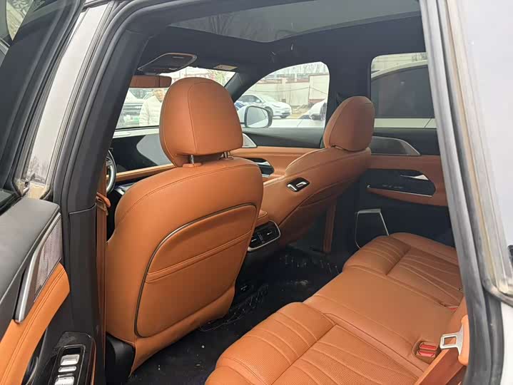 Фото 4 - XPeng G9