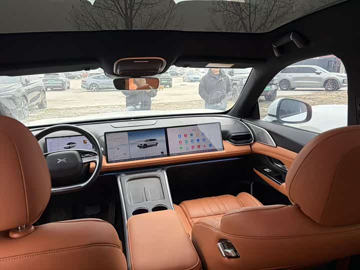 Фото 5 - XPeng G9