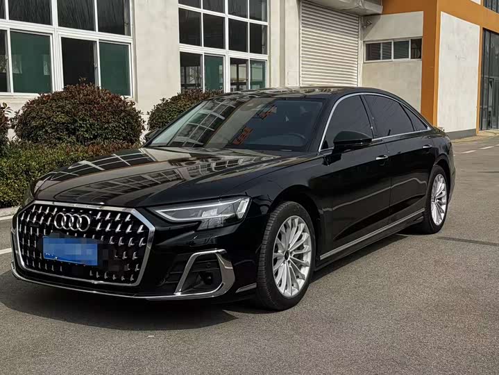Photo 1 - Audi A8