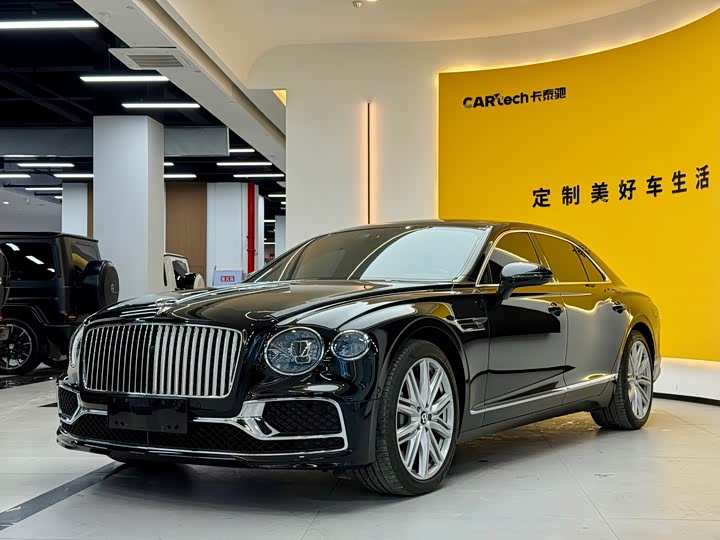 Фото 1 - Bentley Flying Spur Hybrid