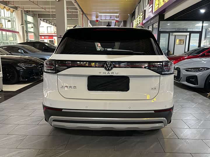 Фото 3 - Volkswagen Tharu