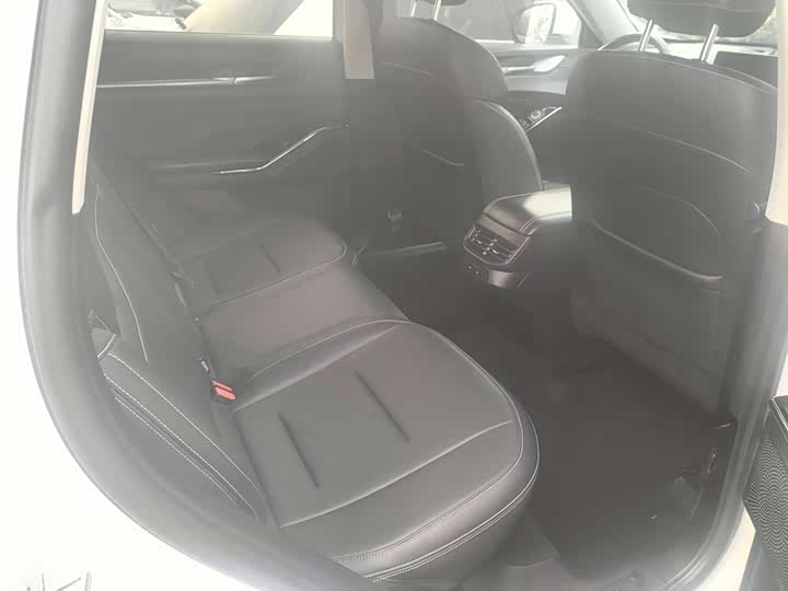 Фото 8 - Haval H6