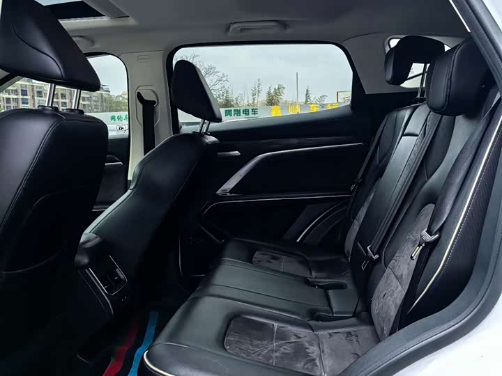 Фото 6 - Haval H6