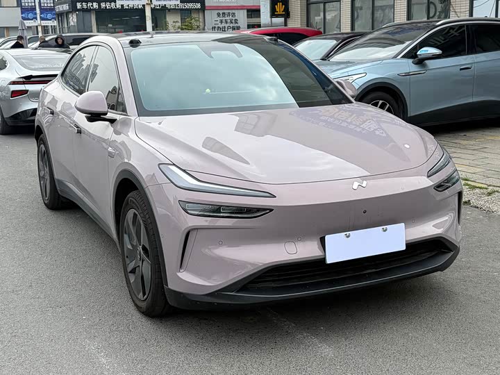 Фото 2 - Nio Onvo L60