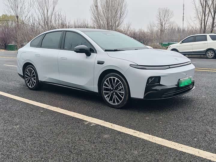 Фото 3 - Leapmotor B01