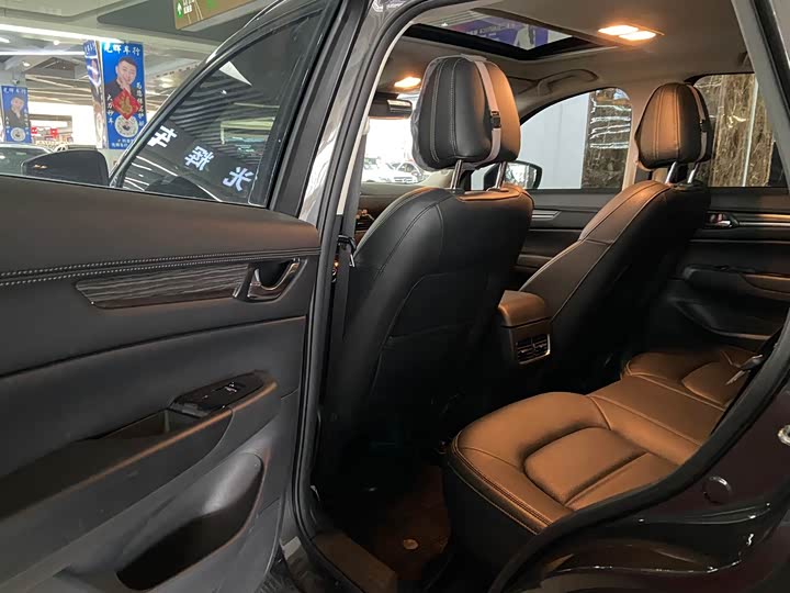 Фото 8 - Mazda CX-5