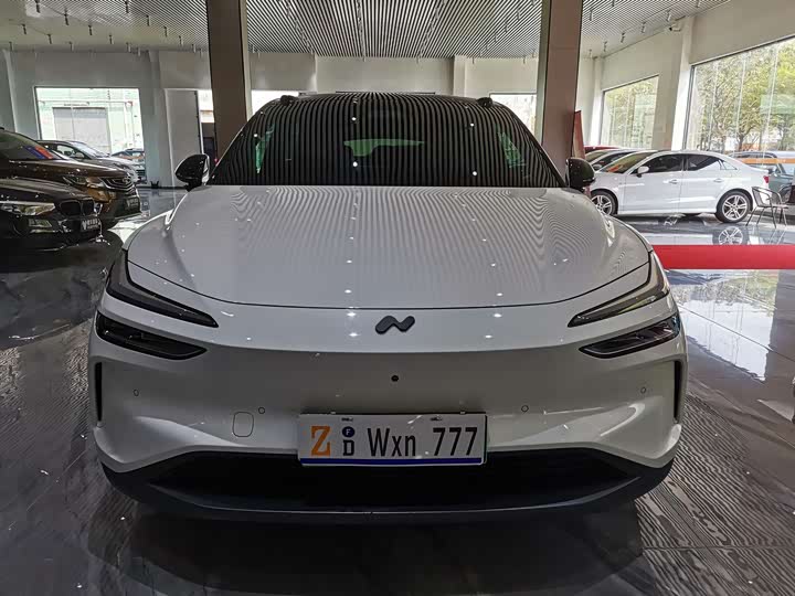 Фото 3 - Nio Onvo L60