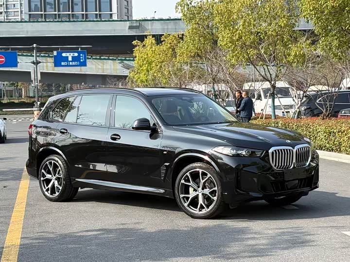 Фото 3 - BMW X5