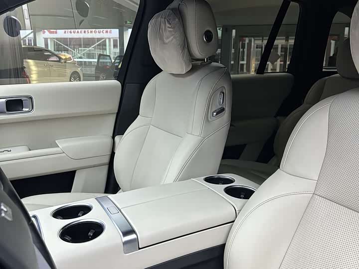 Фото 8 - LiXiang L8