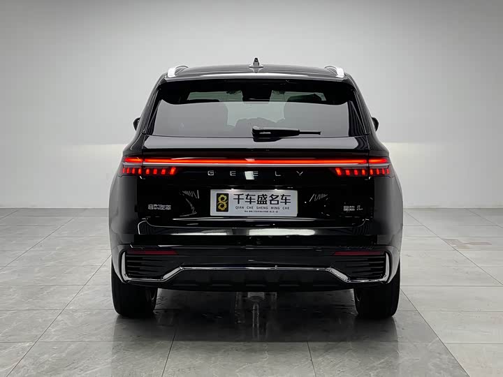 Фото 5 - Geely Monjaro