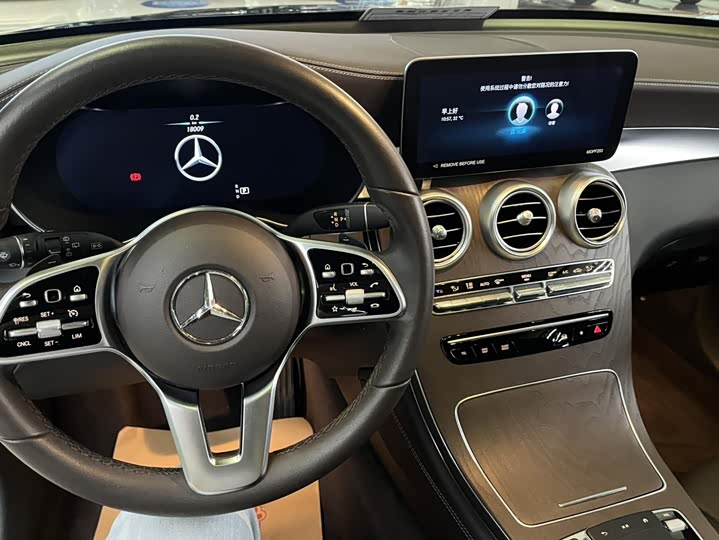 Фото 4 - Mercedes-Benz GLC-Class