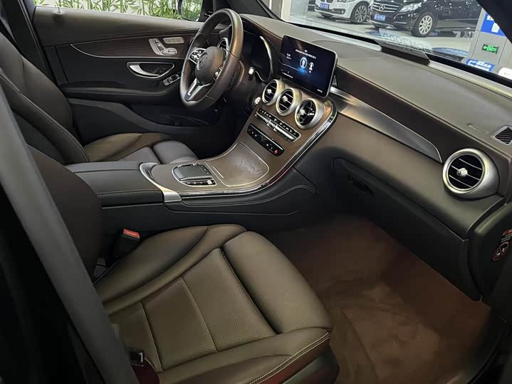 Фото 6 - Mercedes-Benz GLC-Class