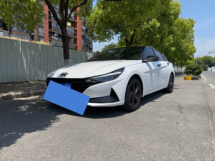 Фото 1 - Hyundai Elantra N line