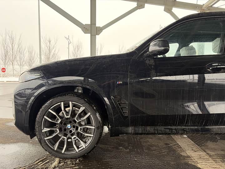 Photo 6 - BMW X5
