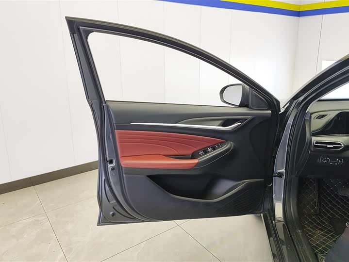 Photo 7 - Changan Eado Plus