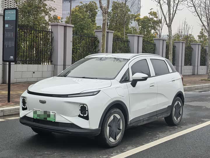 Фото 1 - Geely Geometry E Firefly