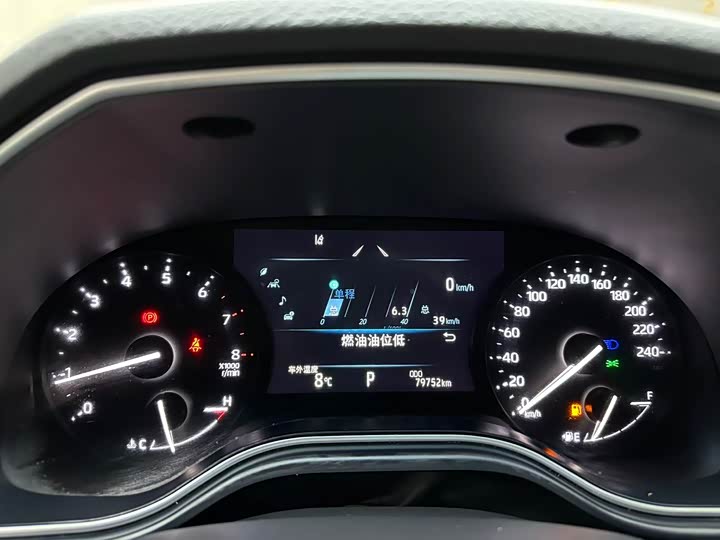 Фото 9 - Toyota Avalon