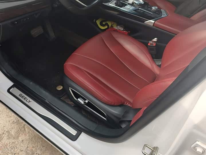 Photo 9 - Geely Emgrand GT