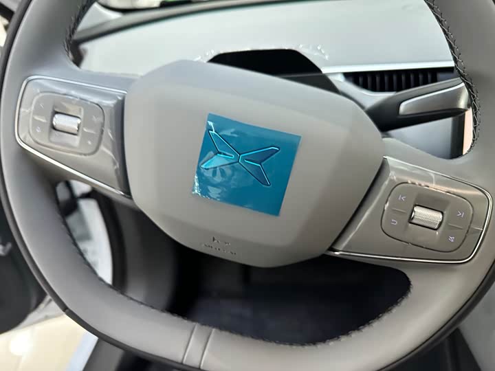 Фото 9 - XPeng Mona M03