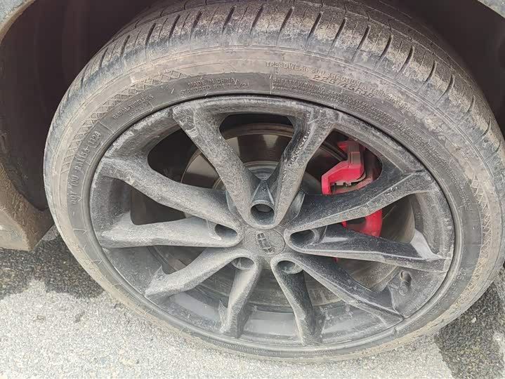 Фото 6 - Geely Emgrand GS